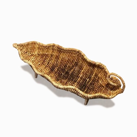 Home Goods Other - Wavy leaf shape basket, long basket